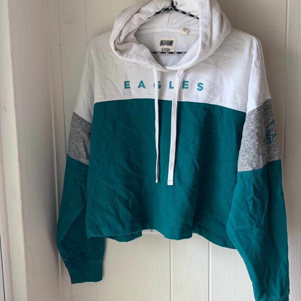 Cropped Philadelphia Eagles sweatshirt